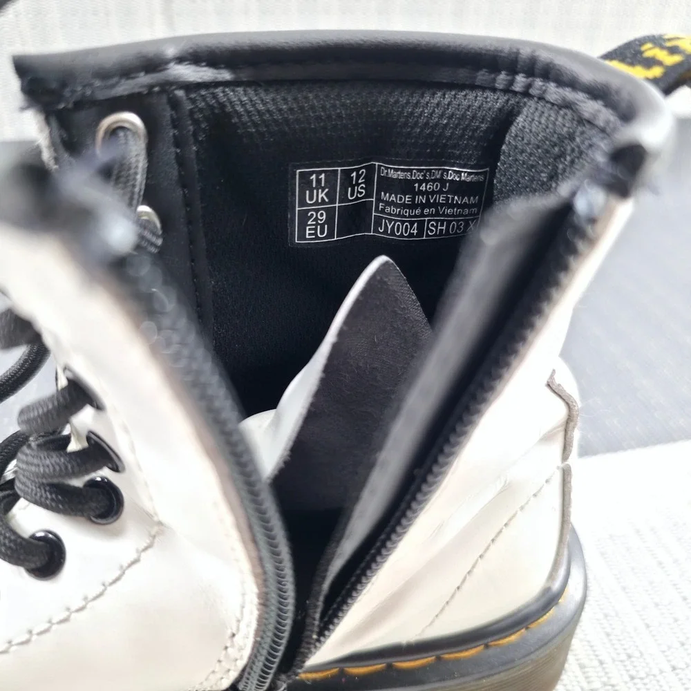 Dr.‎ Martens Kids Boots 1460 J Size 12 US White Leather Lace Up Side Zip 1460J